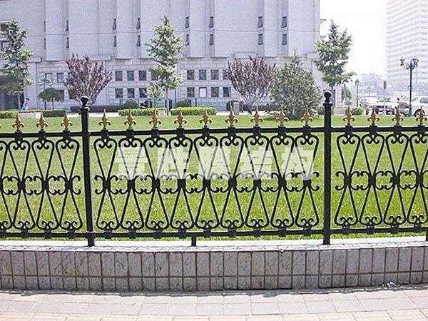 铁艺护栏5.jpg