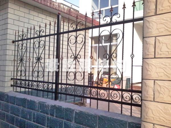 铁艺护栏3.jpg