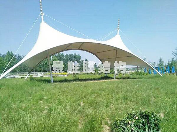 广场建筑5.jpg